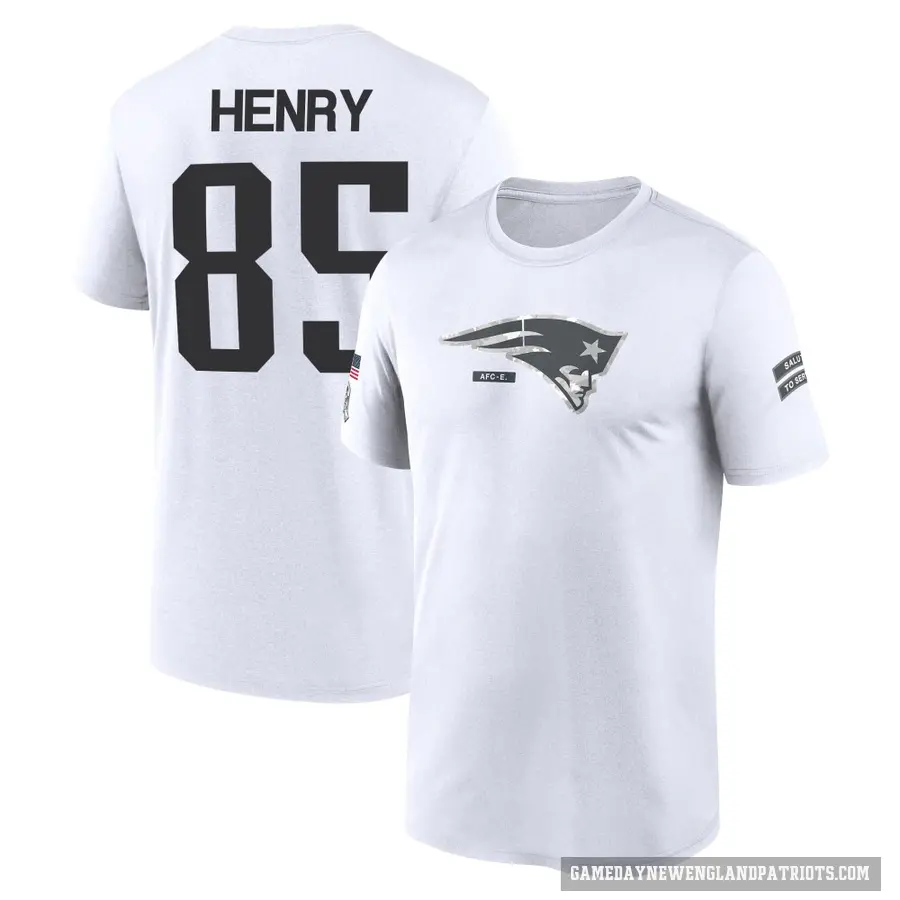 Men's ＃85 Hunter Henry New England Patriots White 2024 Salute to Service Performance T-Shirt